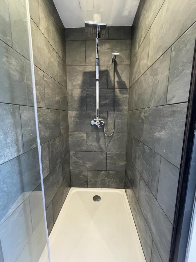 Chaleur Moderne Des Pyrenees Appartement Argelès-Gazost Buitenkant foto
